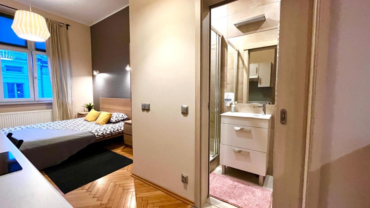 Double Studio City Center Kraków Eksteriør billede